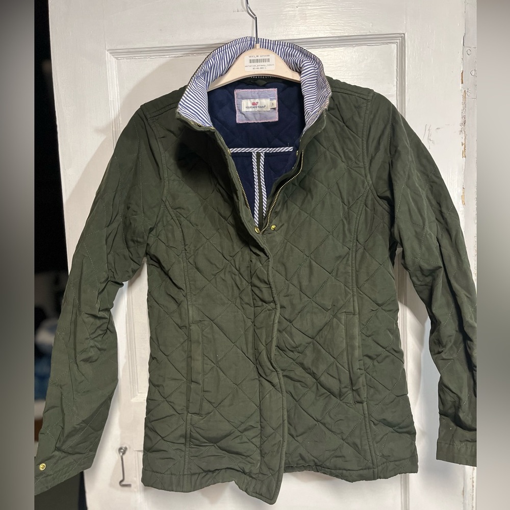 Women’s vineyard vines quilted jacket